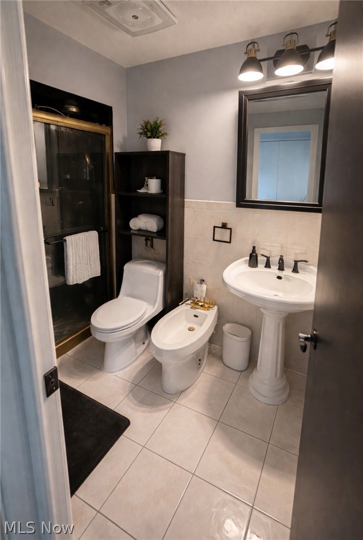 350 Panorama Drive, Seven Hills, OH - Photo 4