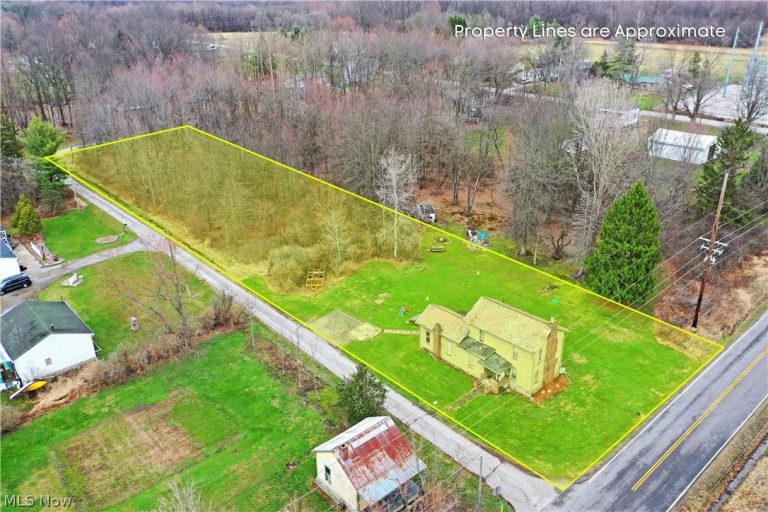 5013 King Graves Road, Vienna, OH - Photo 4