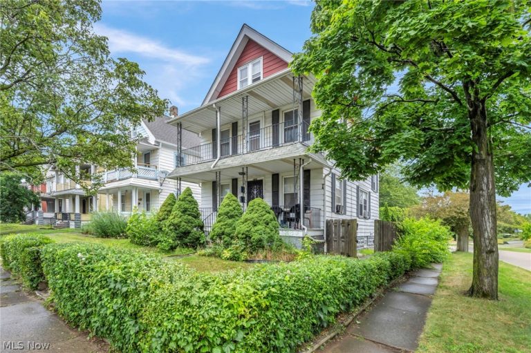 4105 64th Street, Cleveland, OH - Photo 6