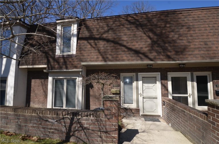 6933 Fitzwater Road, Brecksville, OH, 44141