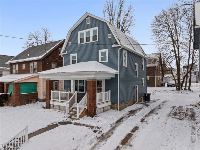 840 Buchtel Avenue, Akron, OH - Photo 2