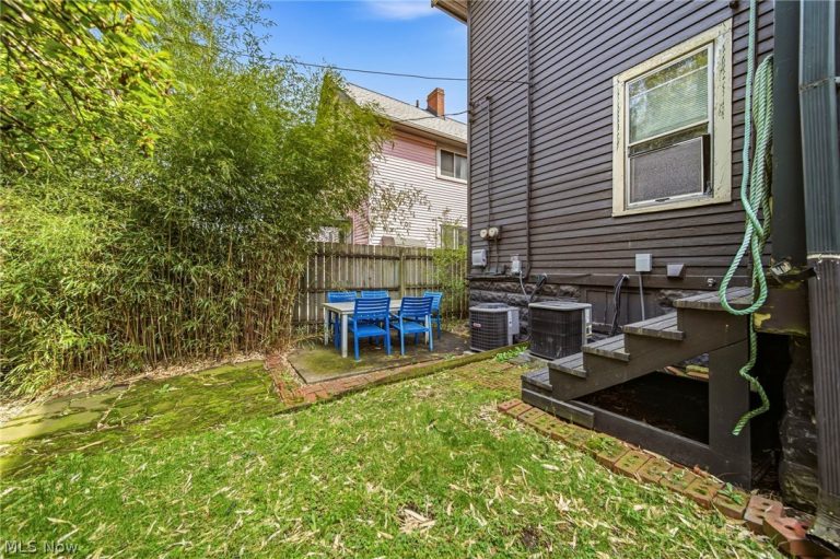 1330 64th Street, Cleveland, OH - Photo 5