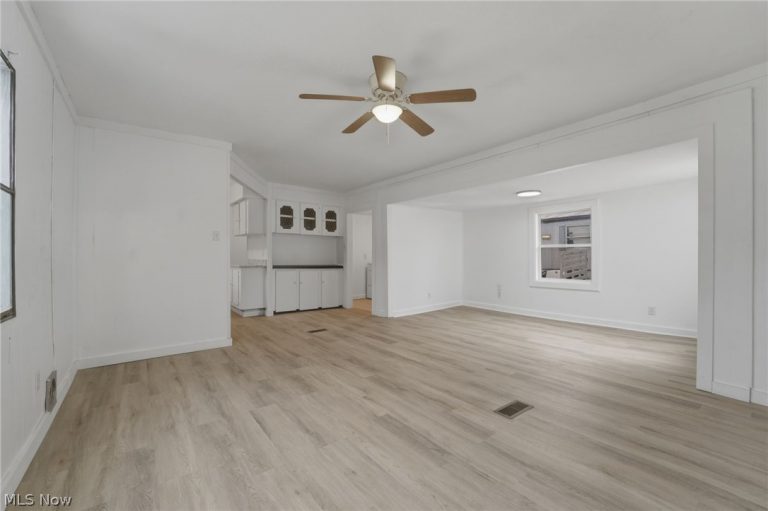 3583 Austin Road #102, Geneva, OH - Photo 6