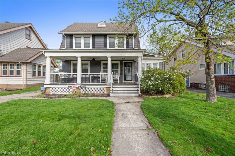 2195 Arthur Avenue, Lakewood, OH, 44107