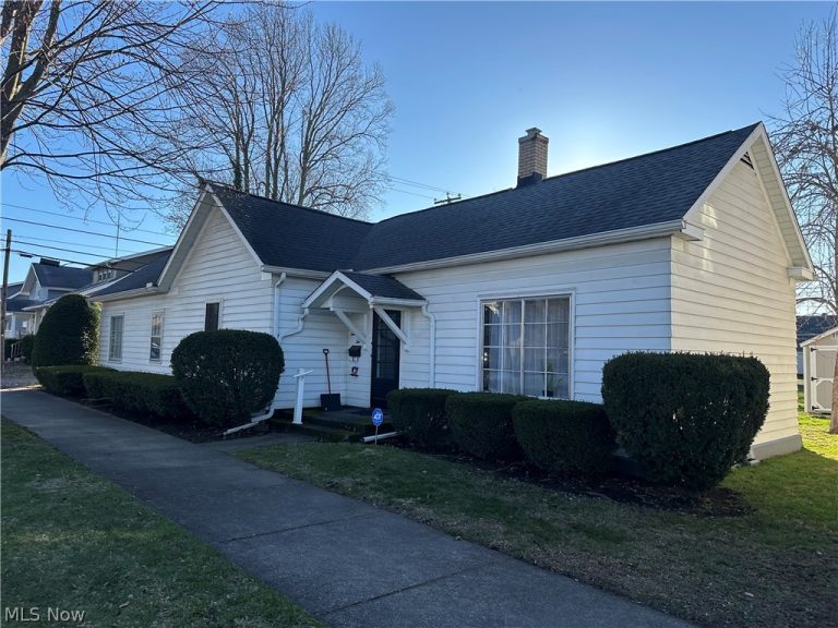 122 5th Street, New Philadelphia, OH, 44663