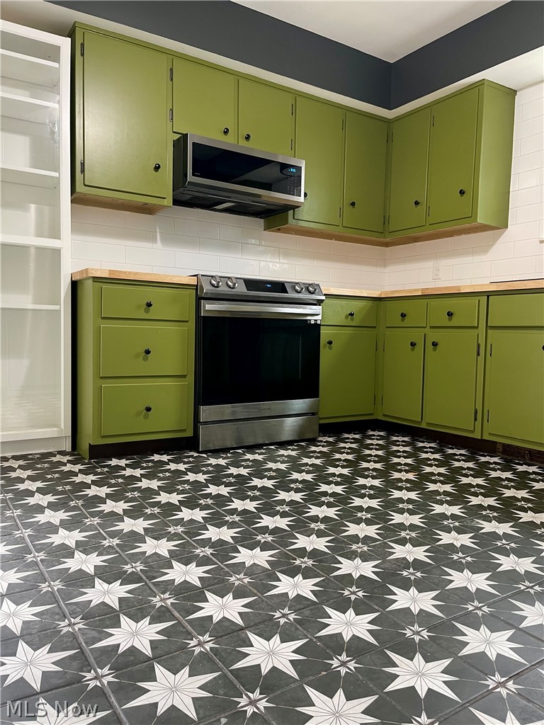 333 Parkway Drive, Berea, OH - Photo 4