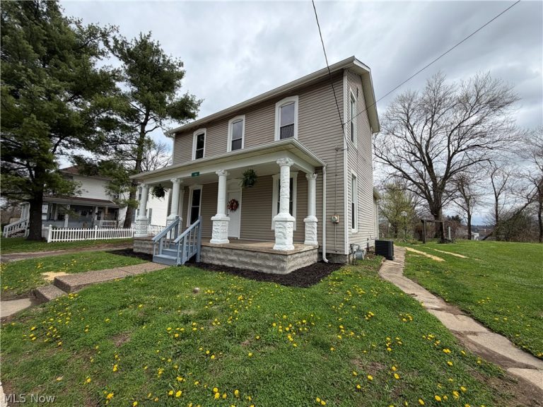 160 Brighton Boulevard, Zanesville, OH - Photo 2