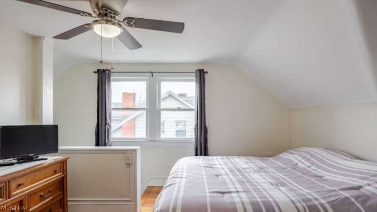 2609 Hampshire Road, Cleveland Heights, OH - Photo 5