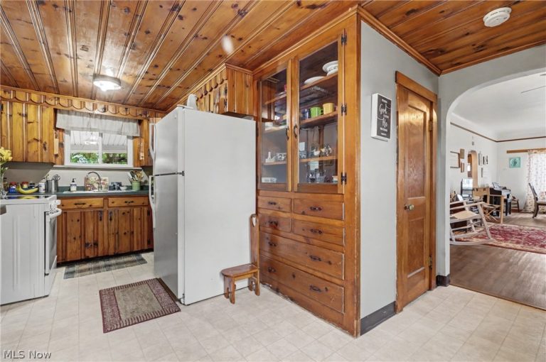 18280 5th Street, Beloit, OH - Photo 4
