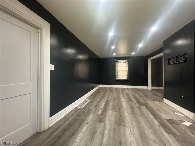 3541 113th Street, Cleveland, OH - Photo 5