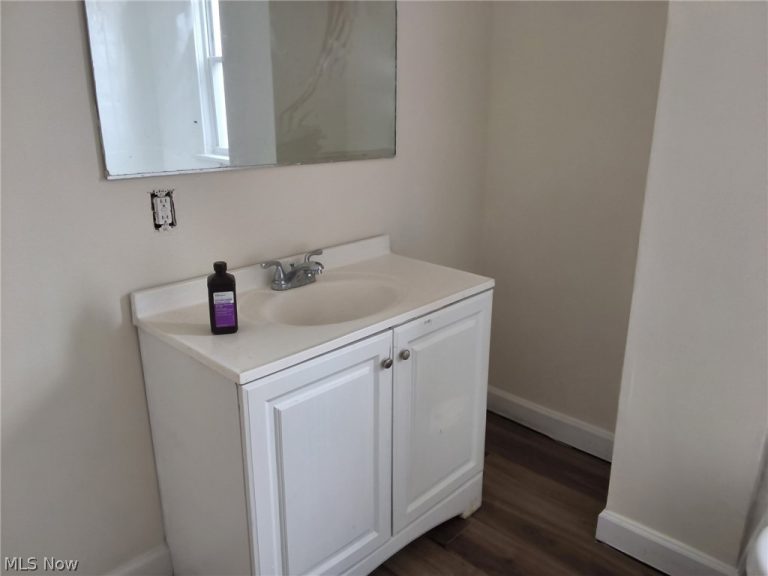 1653 Elberon Avenue, East Cleveland, OH - Photo 6