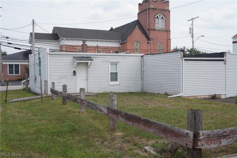 29 Wall Street, Jefferson, OH - Photo 3