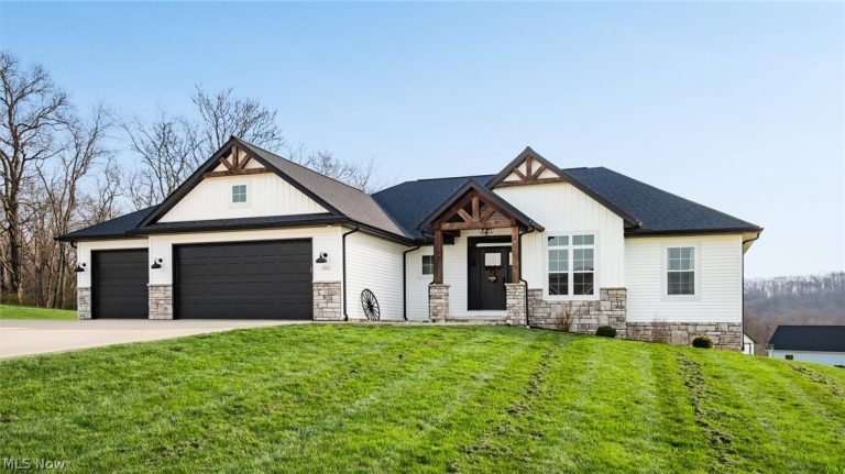 6865 Heritage Run Drive, Zanesville, OH, 43701