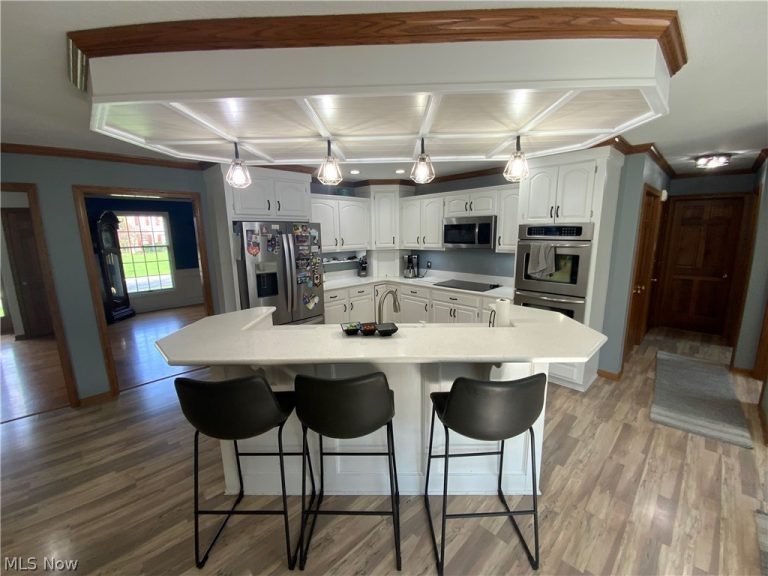 6922 Thornwood Street, Canton, OH - Photo 8