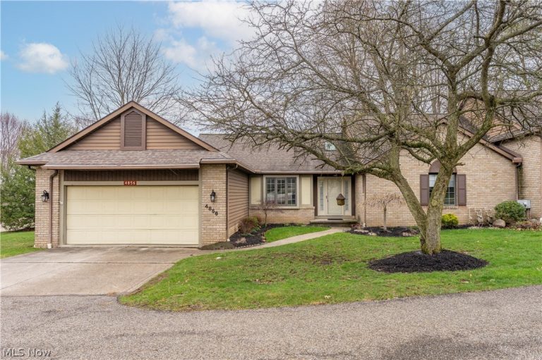 4856 Tree Line Circle, North Canton, OH, 44720