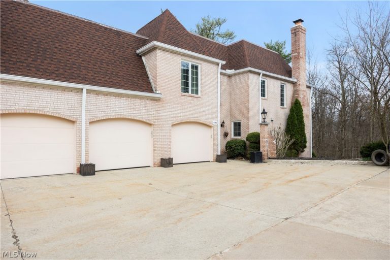 4190 Normandy Park Drive, Medina, OH - Photo 2