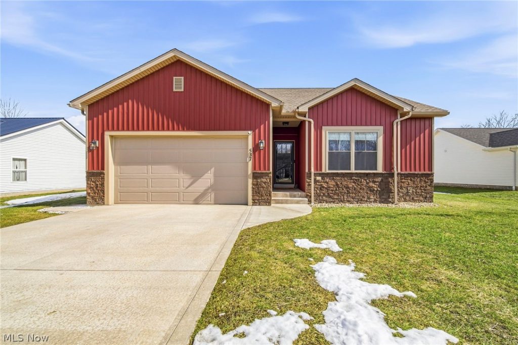 537 Rome Rock Creek Road, Roaming Shores, OH