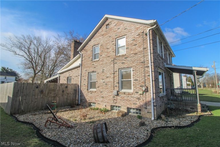 1015 Reed, Alliance, OH - Photo 2