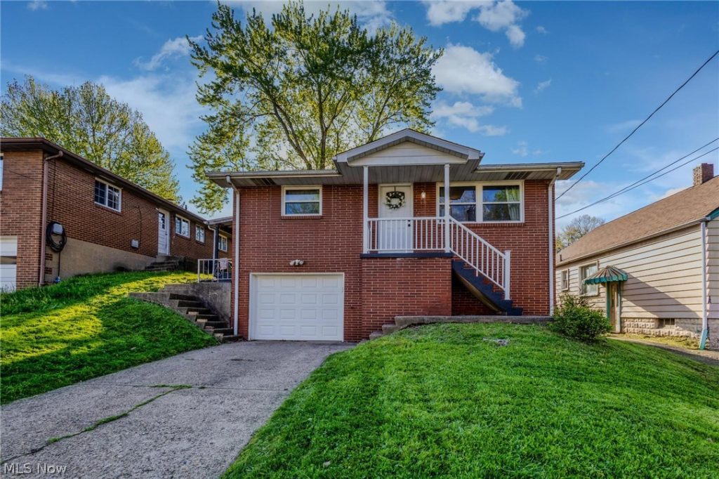 3627 Marland Heights Road, Weirton, WV