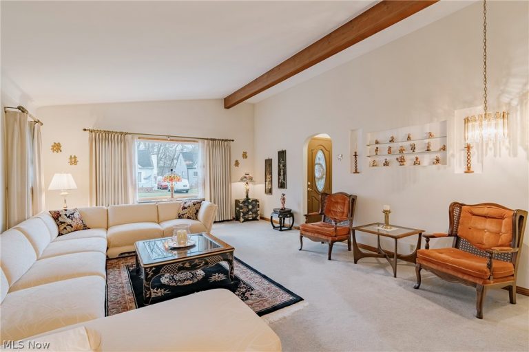 23 Thames Avenue, Bedford, OH - Photo 3