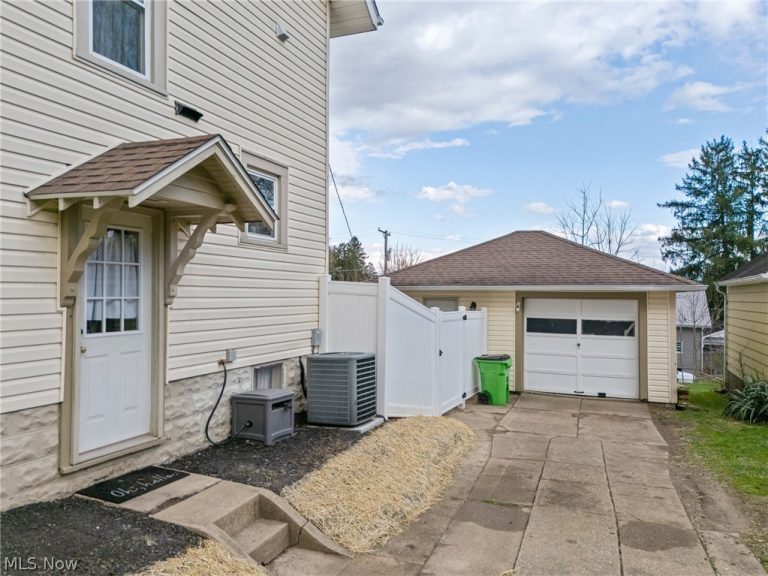 322 21st Street, Massillon, OH - Photo 4