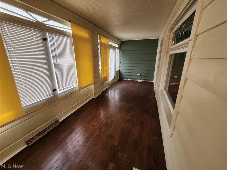 2301 Lyon Boulevard, Youngstown, OH - Photo 3