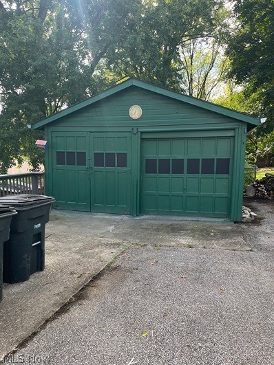 230 Helen Avenue, Akron, OH - Photo 2