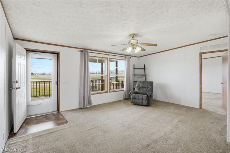 7923 Logan Thornville Road, Rushville, OH - Photo 8