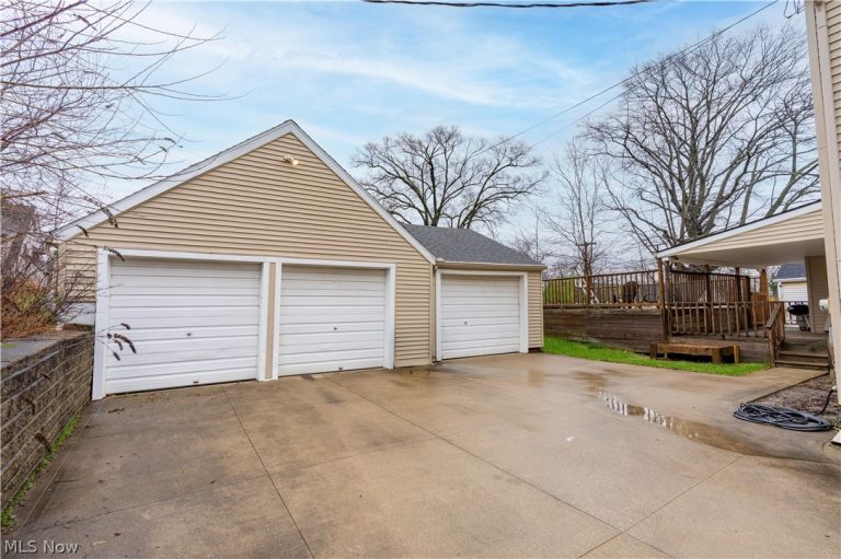 131 31st Street, Canton, OH - Photo 3