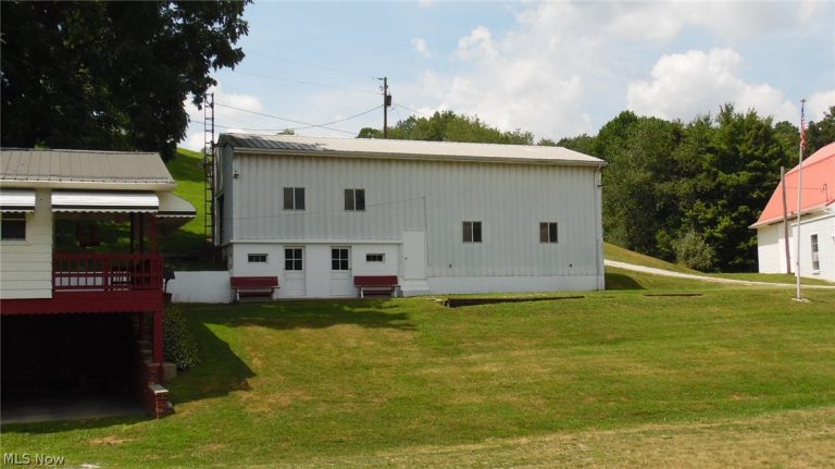 21569 State Route 16, Coshocton, OH - Photo 6