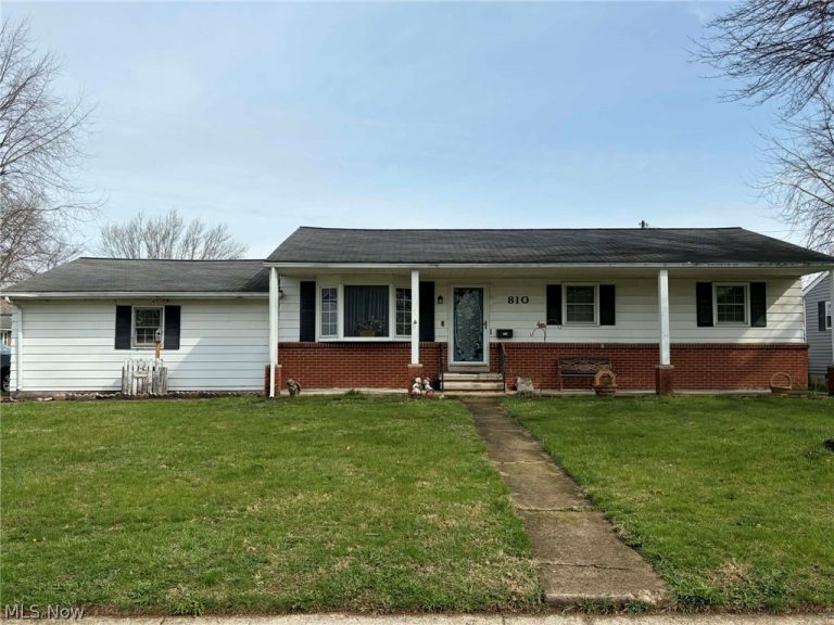 810 Woodale Drive, Bucyrus, OH, 44820