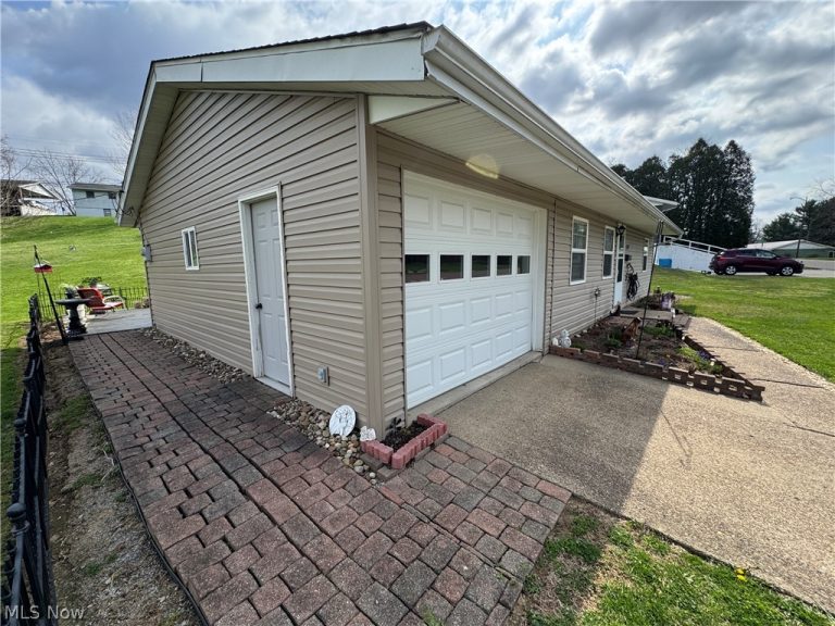 110 Andover Road, Woodsfield, OH - Photo 2