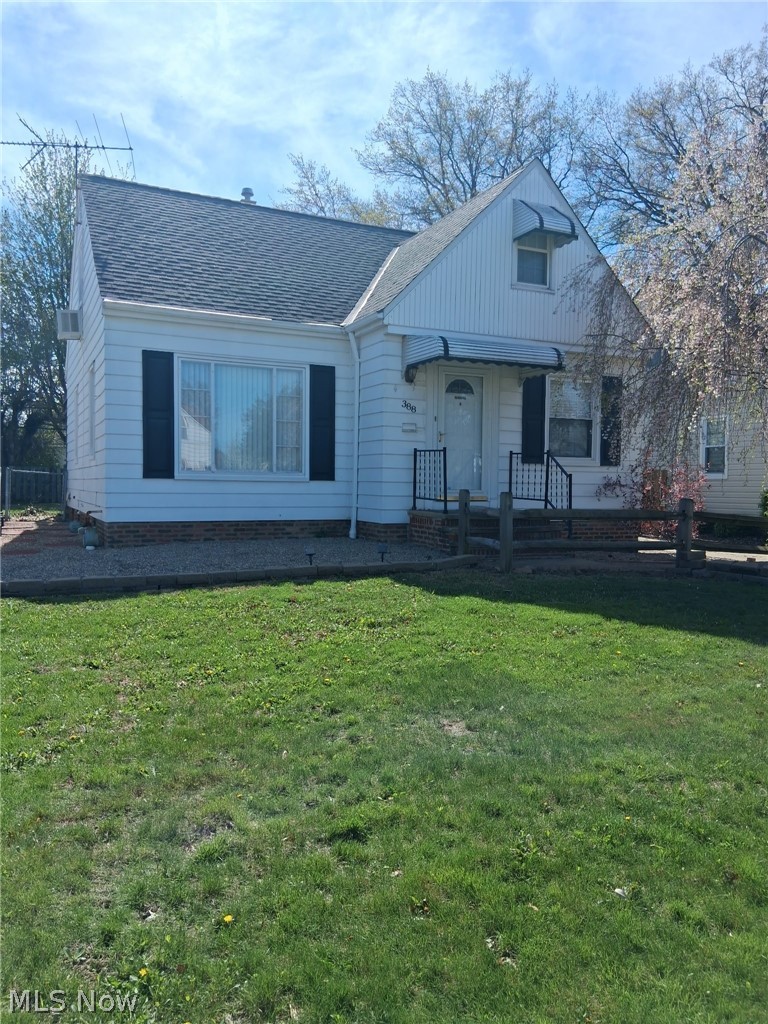 388 330th Street, Willowick, OH - Photo 3
