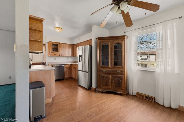 115 Arena Drive, Weirton, WV - Photo 8