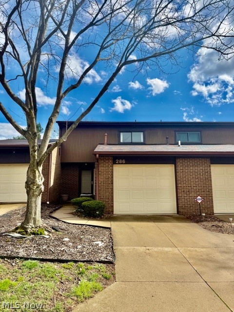 286 Millcreek Drive, Akron, OH, 44307