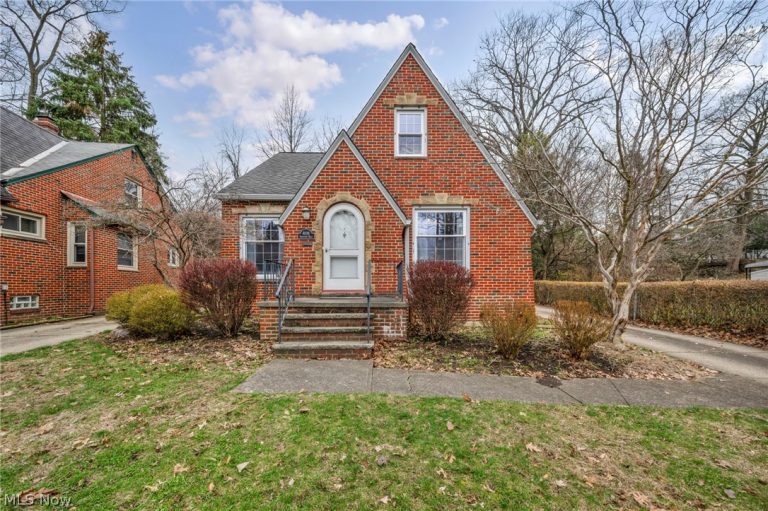4098 Ridgeview Road, Cleveland, OH, 44144
