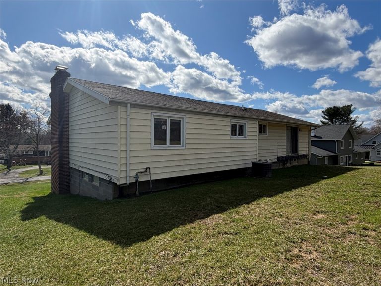 1539 Jacobs Lane, Kent, OH - Photo 8