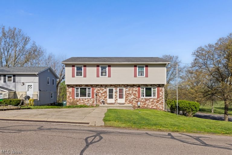 720-722 Newton Street, Barberton, OH - Photo 2