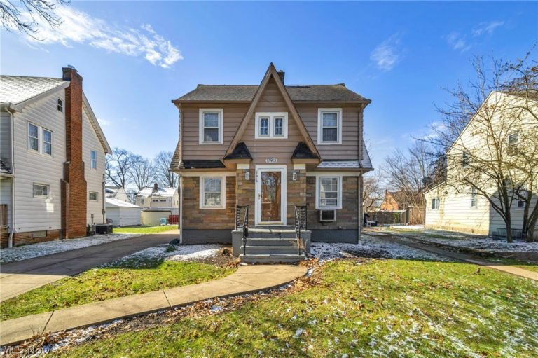 17913 Flamingo Avenue, Cleveland, OH - Photo 3