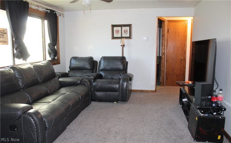 1258 Hawthorne Avenue, Canton, OH - Photo 8