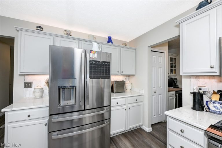 865 Holborn Road, Streetsboro, OH - Photo 8