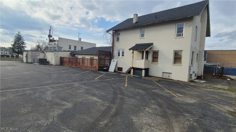 3503 Southern Boulevard, Youngstown, OH - Photo 4