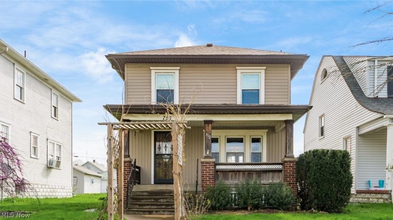 752 Larzelere Avenue, Zanesville, OH - Photo 4