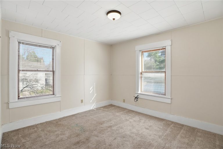 638 6th Street, Marietta, OH - Photo 5