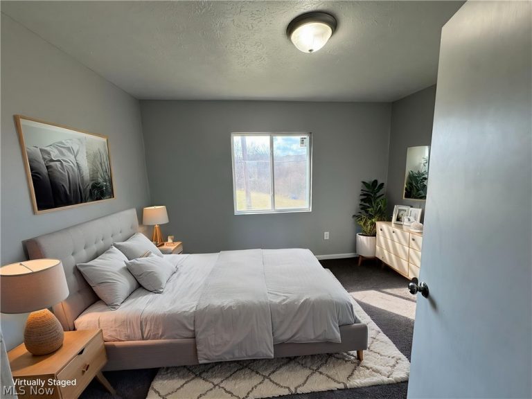 4878 Banbury Court #12, Warrensville Heights, OH - Photo 5