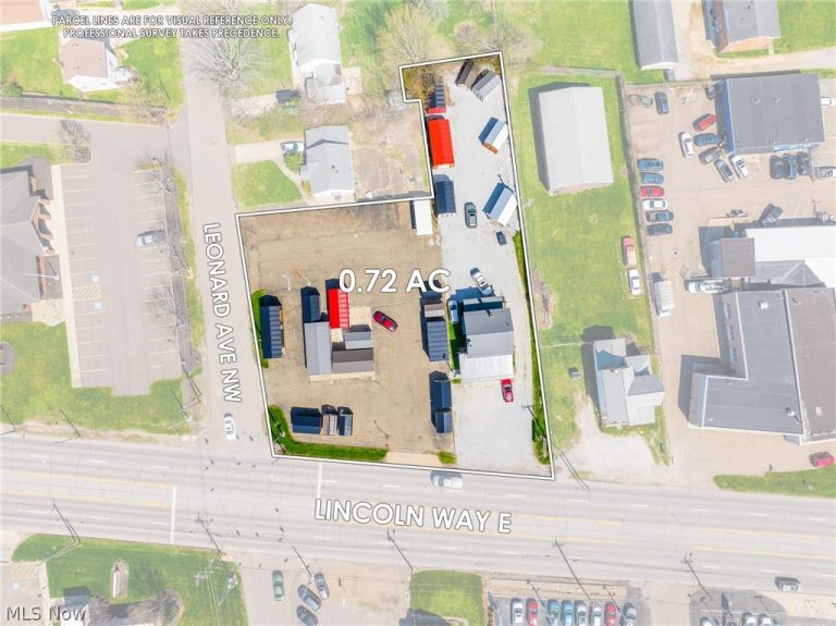 4202 Lincoln Way, Massillon, OH - Photo 2