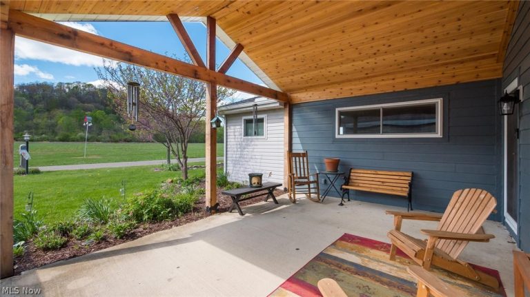3480 Riverside Airport Drive, Zanesville, OH - Photo 6
