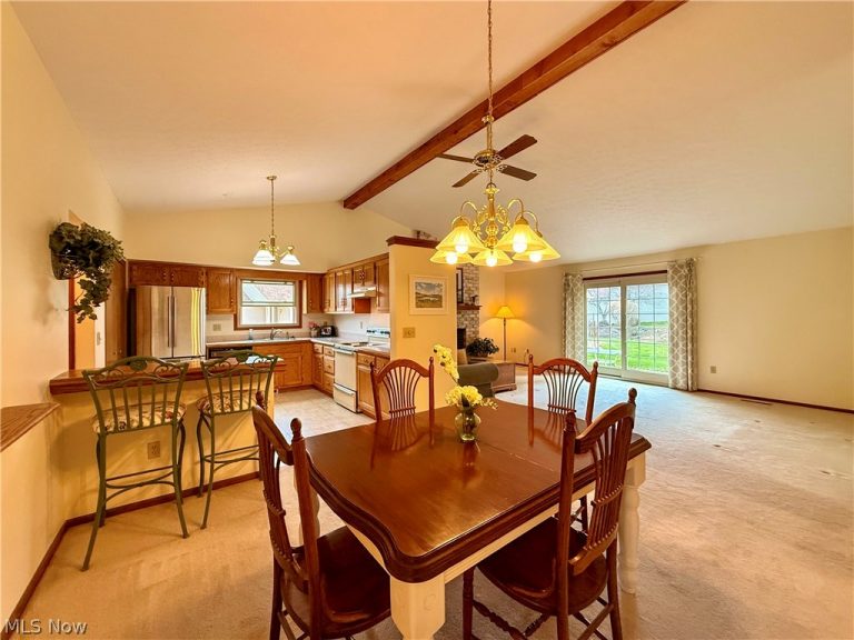 122 Sturbridge Drive, Medina, OH - Photo 4