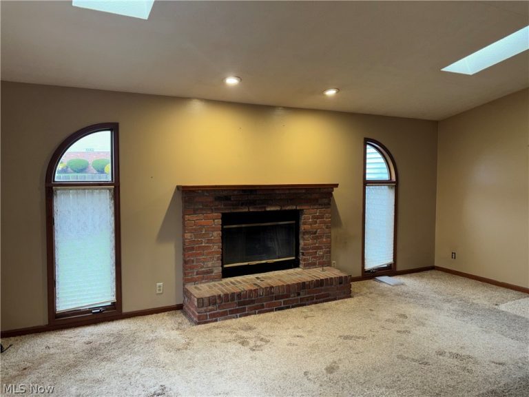 9973 Delores Drive, Streetsboro, OH - Photo 6