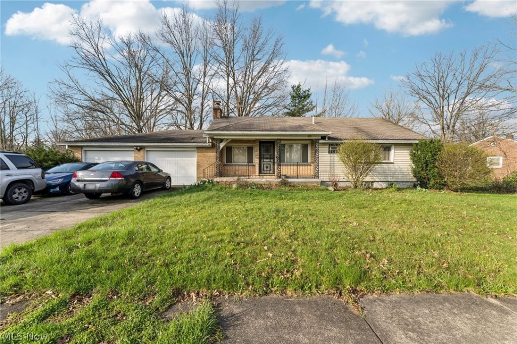 2726 Beck Street, Warren, OH
